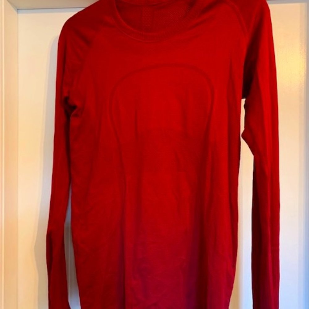 Lululemon Swiftly Tech Long Sleeve